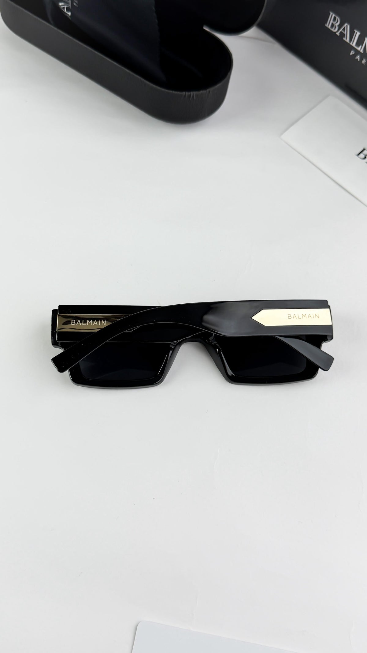 Balmain Gold Black 6108