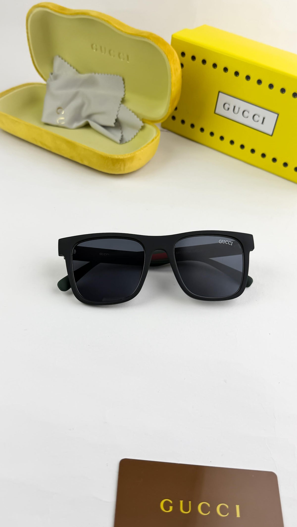 Gucci Black Green Signature Sunglasses For Men's