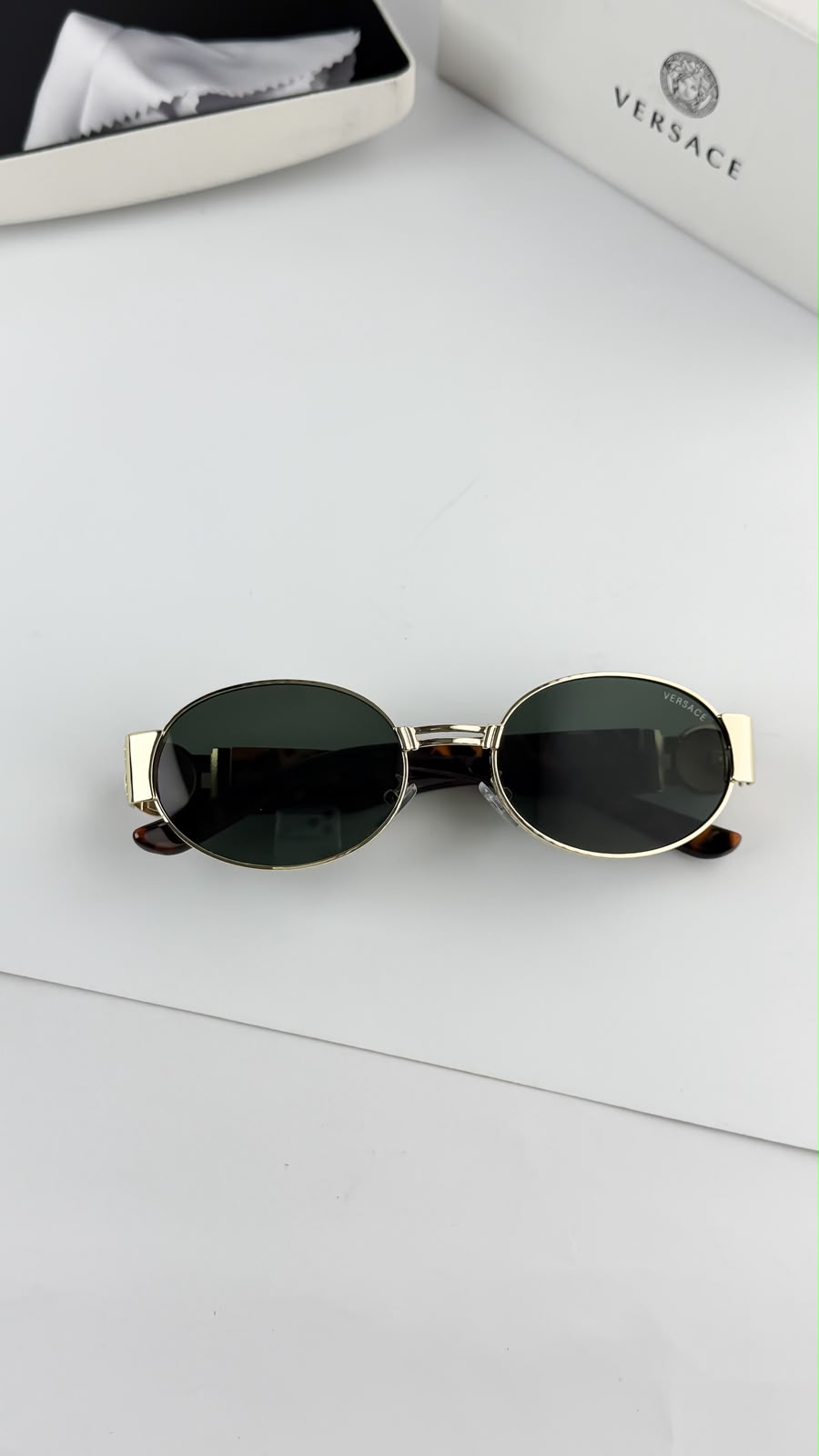 Versace Tiger Green Men's Subglasses