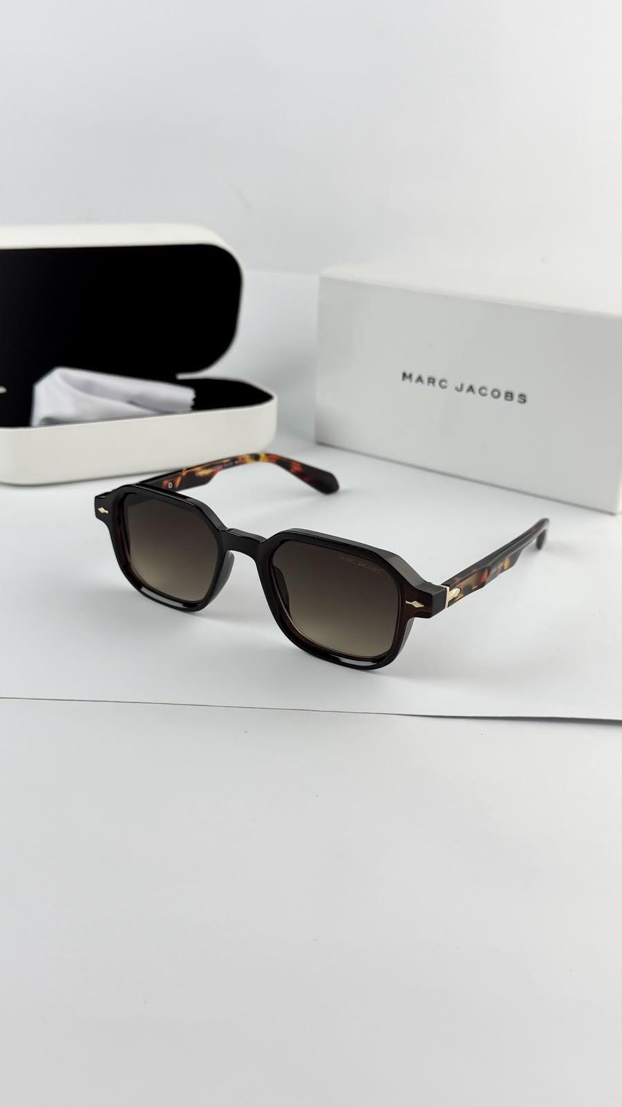 Marc Jacobs Brown Unisex Sunglasses