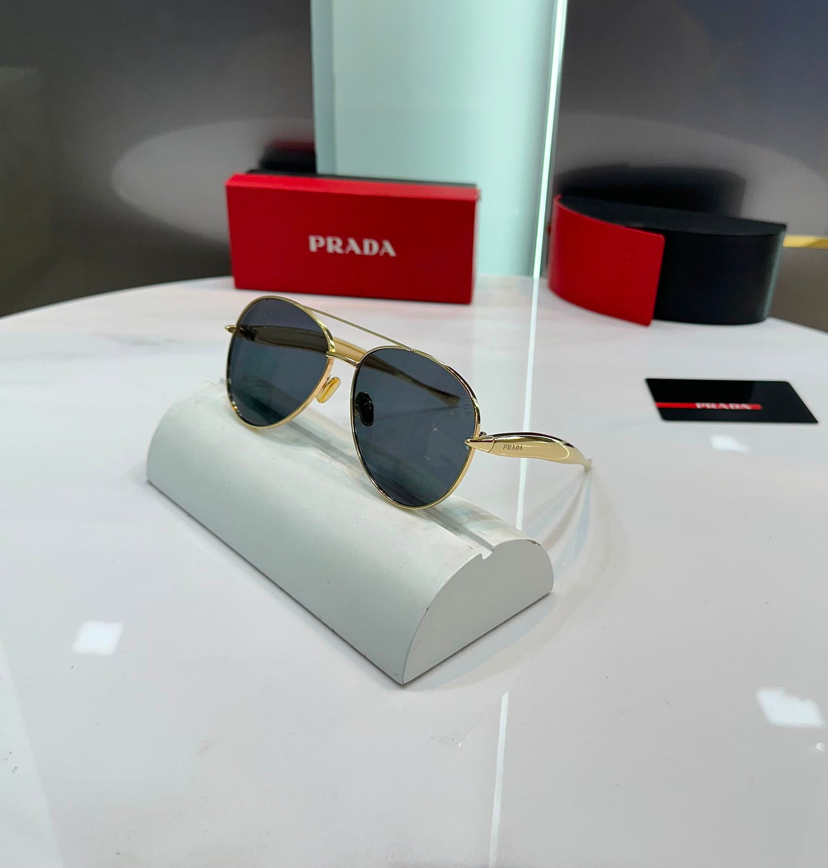 Prada Trending Aviator UV400 Unisex Sunglasses with Designer Metal Frame Unisex Sunglasses