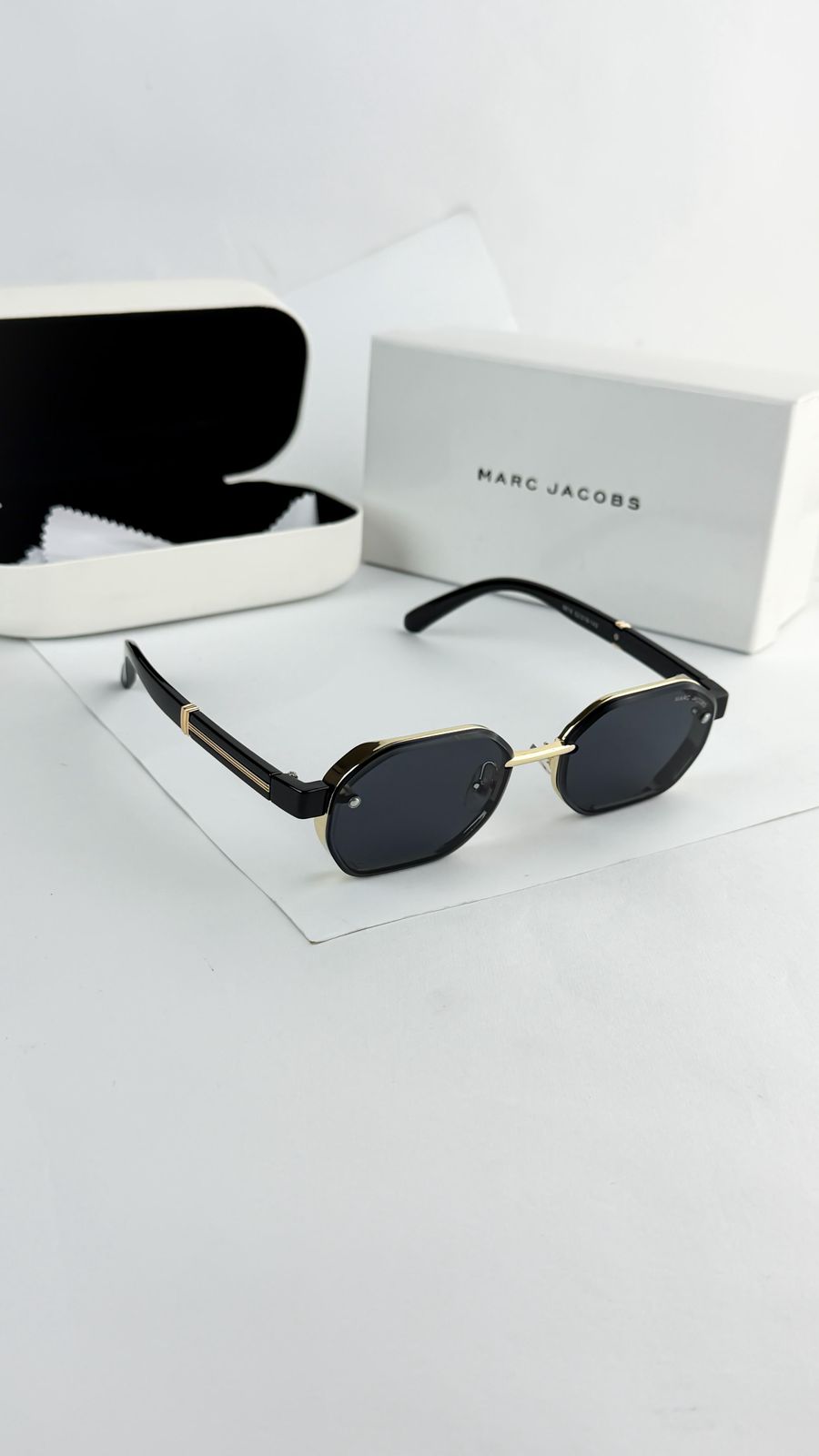 Marc Jacobs Gold Black Unisex Sunglasses