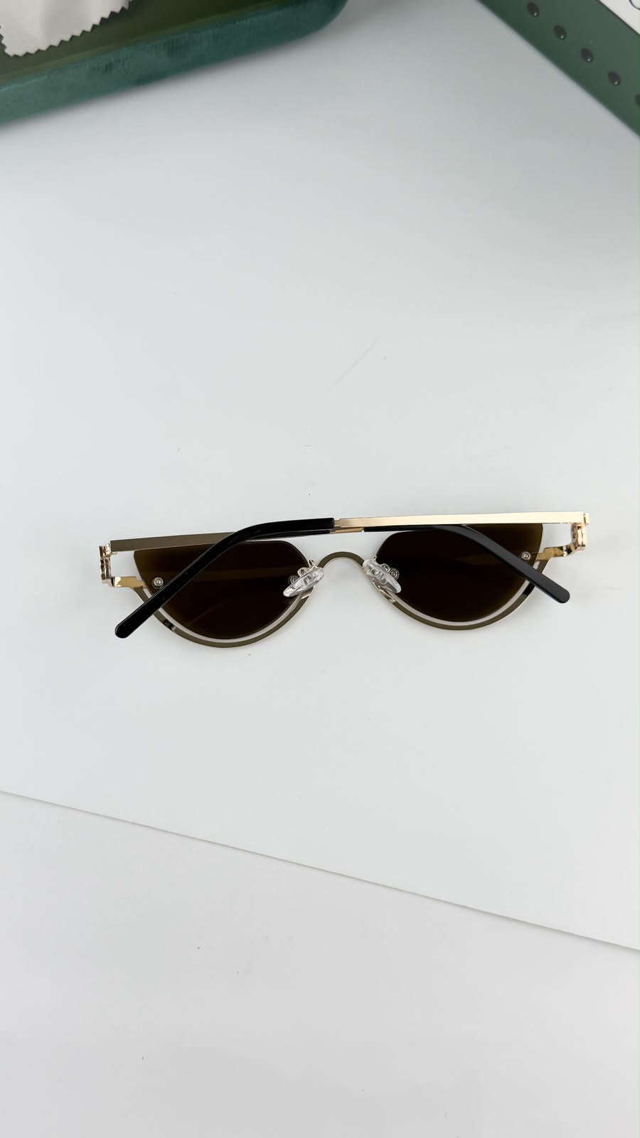 Gucci Gold Black Sunglass For Women